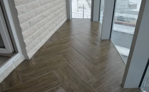 Отделка ламинатом с утеплением 33 класс